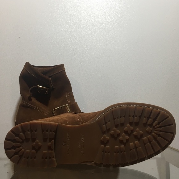 7.5/8JIMMY CHOO Like New Whiskey Suede Youth Boot - Picture 6 of 6